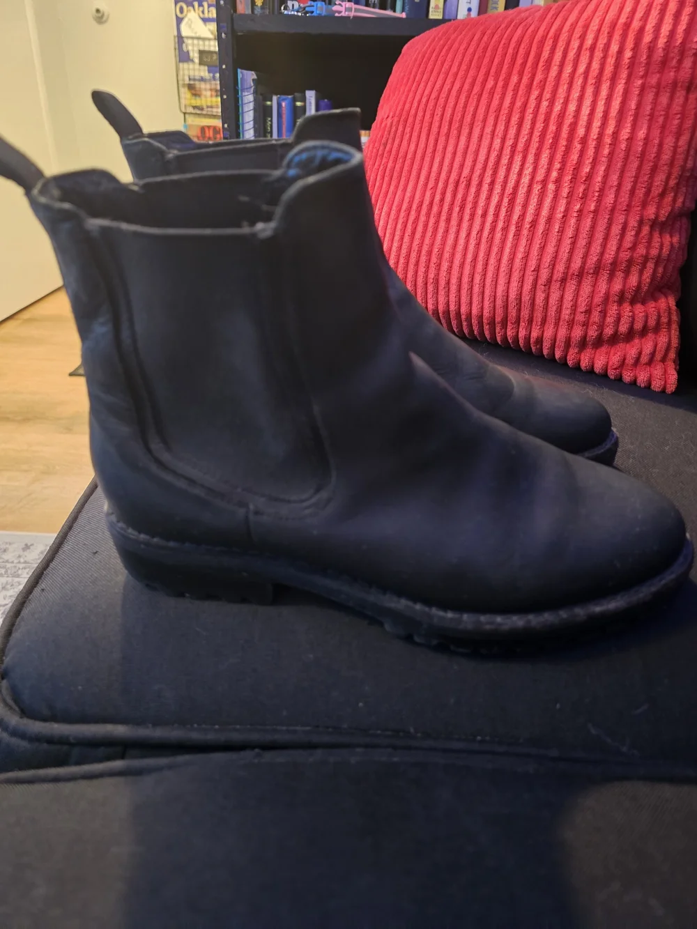 Men's Black Chelsea Work Boots Thursday!Everday Size 7.5